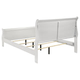 Bedroom Set With Curved Details