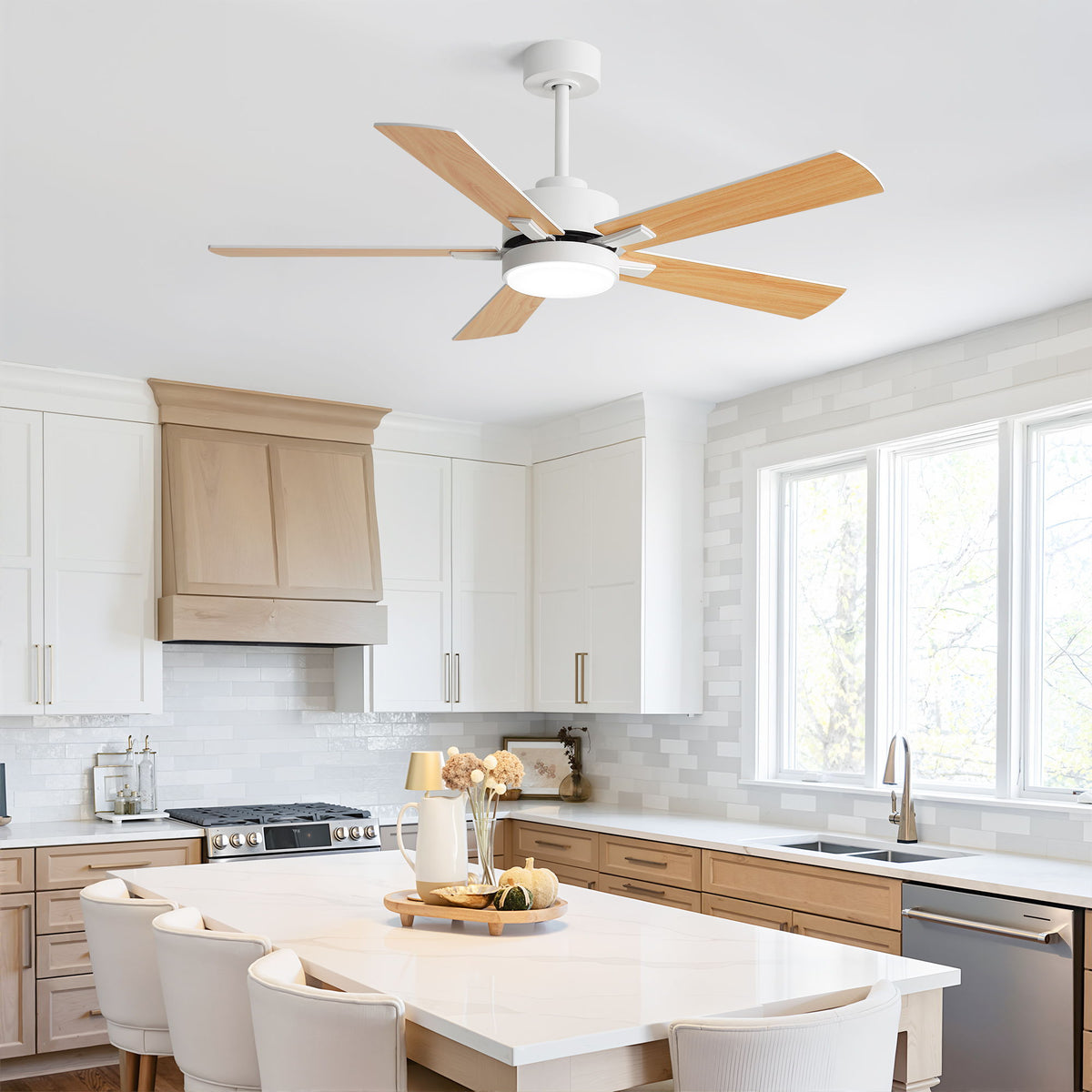 Reversible DC Motor Ceiling Fan With Dimmable LED Light For Living Room