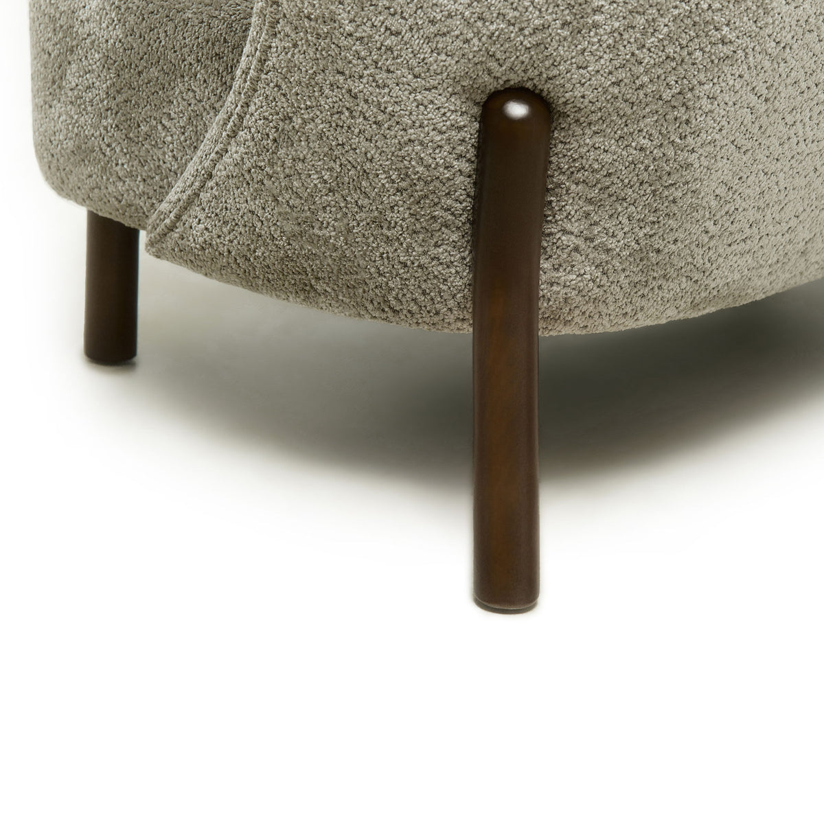 Nordic Chair Laid Back Loveseats With Curved Backres, No Armrests