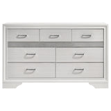 Annie - 9 Drawer Dresser
