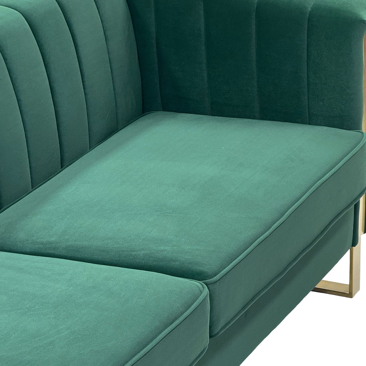 2 Piece Sofa Set With Tufted Back And Deep Seating