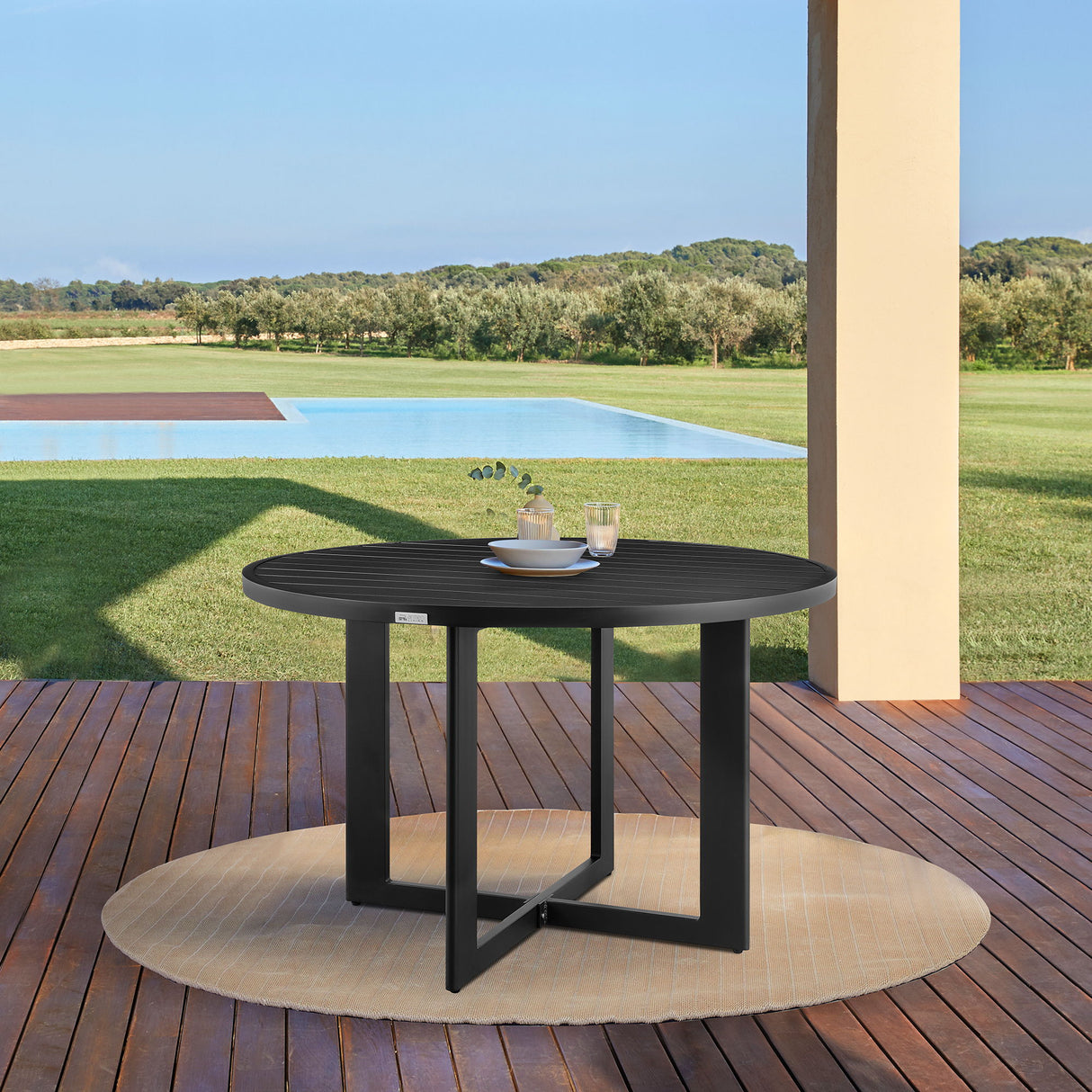 Cayman - Outdoor Patio Round Dining Table In Aluminum