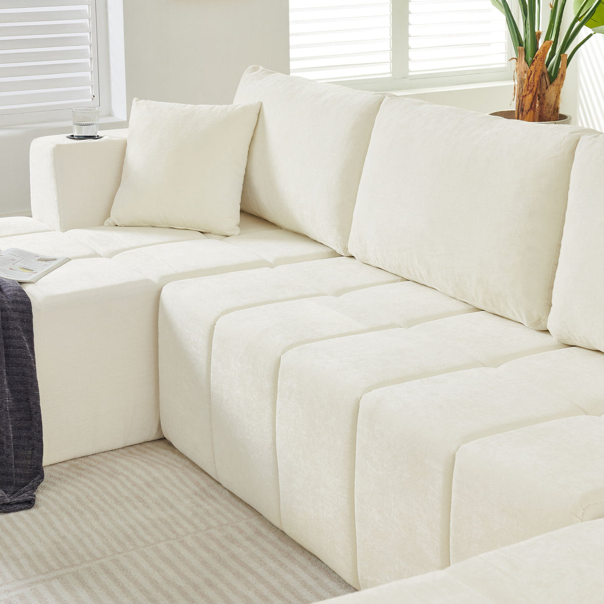 U - Shaped Sectional Sofa, Cup Holders & Side Pockets For Living Room