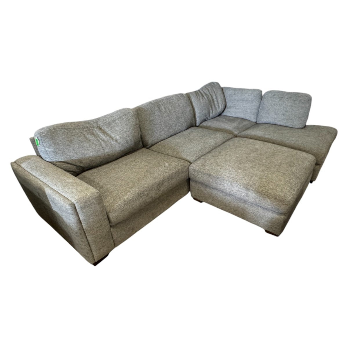 Maycen Fabric Sectional (Auction) - Alpine Outlets