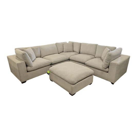 Thomasville Lowell 6 - piece Modular Sectional - Alpine Outlets