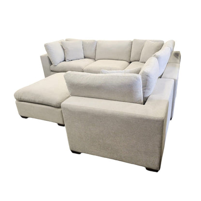 Thomasville Lowell 6 - piece Modular Sectional - Alpine Outlets