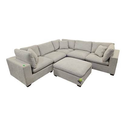 Thomasville Lowell 6 - piece Modular Sectional - Alpine Outlets