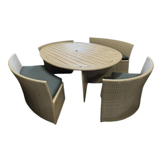 Venice Sunbrella Five - Piece Wicker Patio Set - Condition: Used Good - (ID G4821) - Alpine Outlets